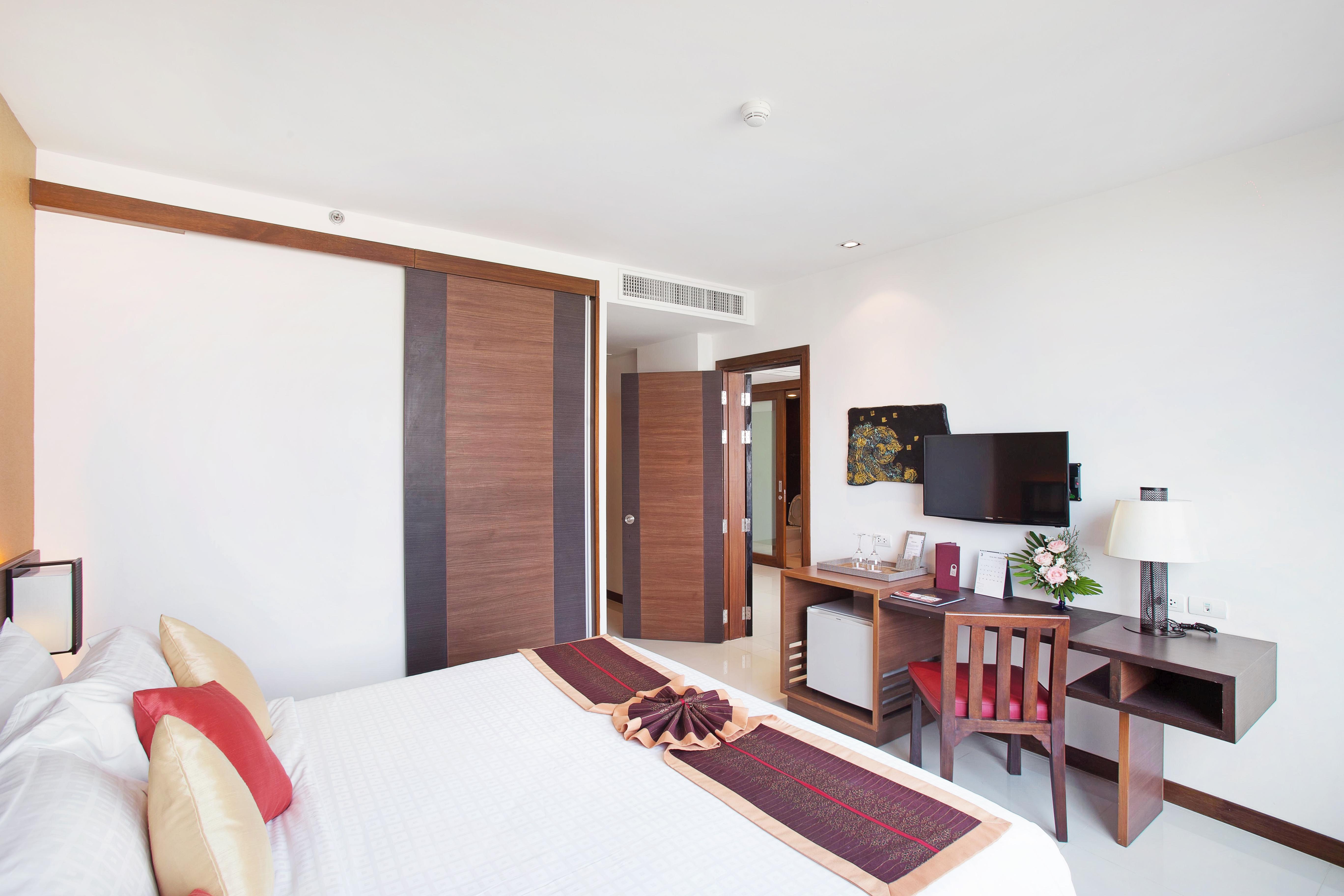 Mida Grande Hotel Dhavaravati Nakhon Pathom - Sha Plus Exterior foto