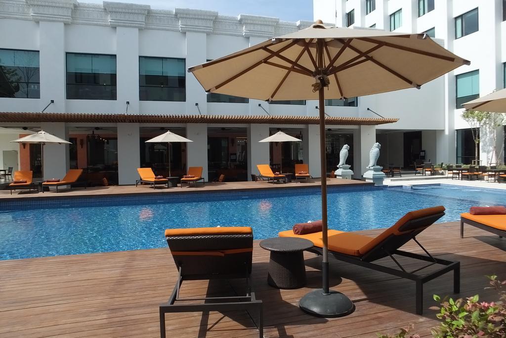 Mida Grande Hotel Dhavaravati Nakhon Pathom - Sha Plus Exterior foto